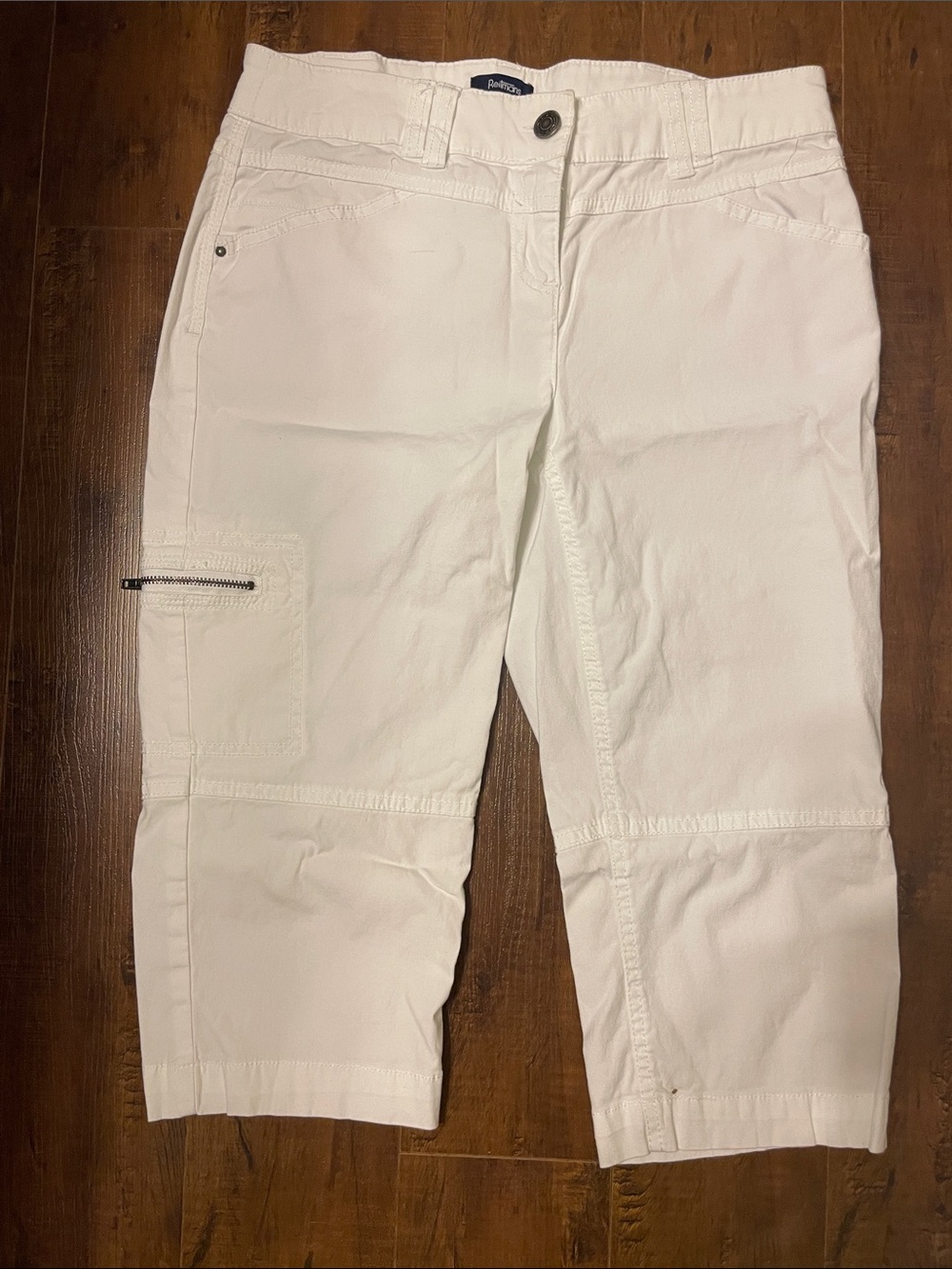 White Women’s capris